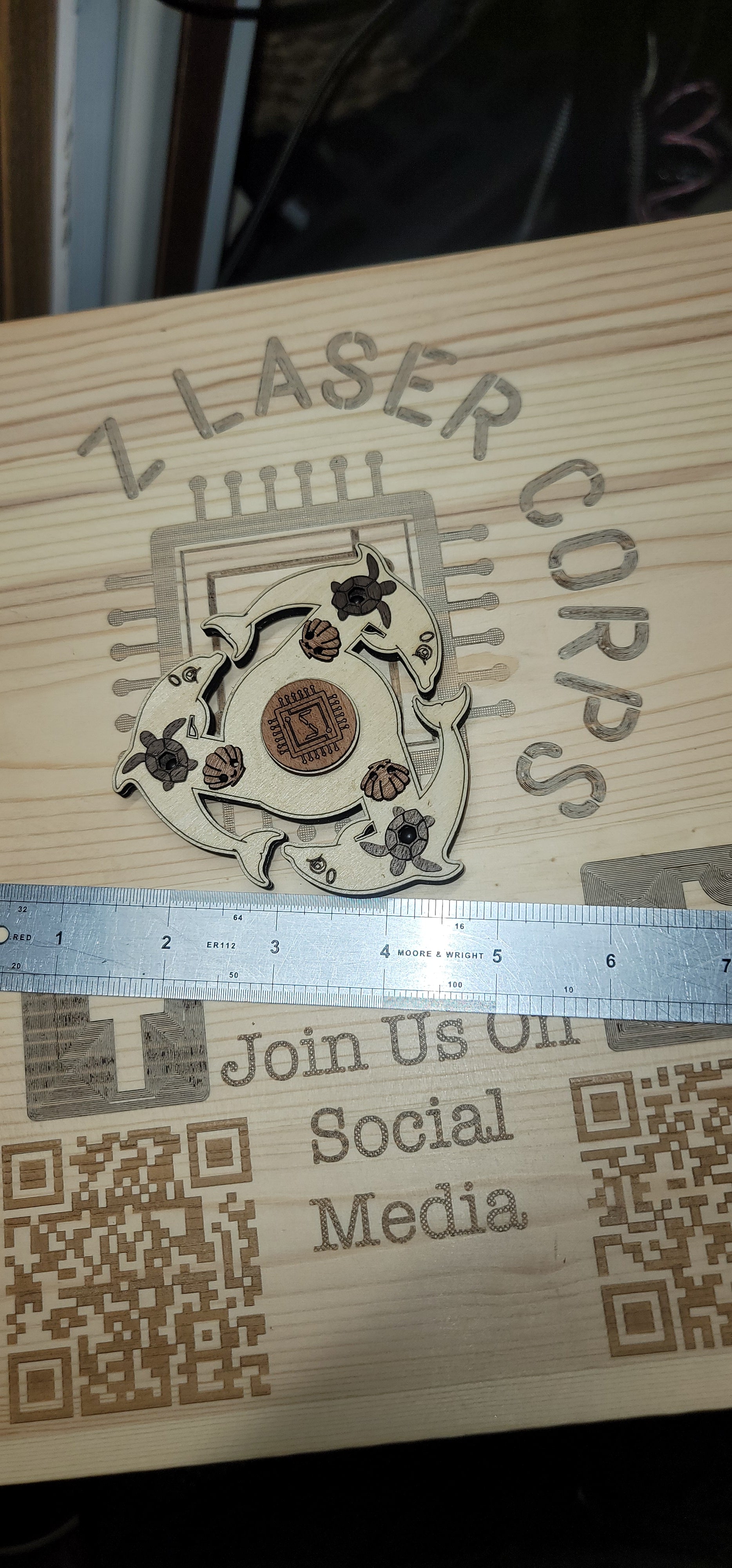 Dolphin Fidget Spinner with Rattle